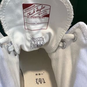 Off-White x Converse 
Size 13
Condition 9/10 
Very minor wear 
$250 OBO